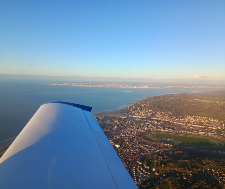 Saisir les occasions pour voler